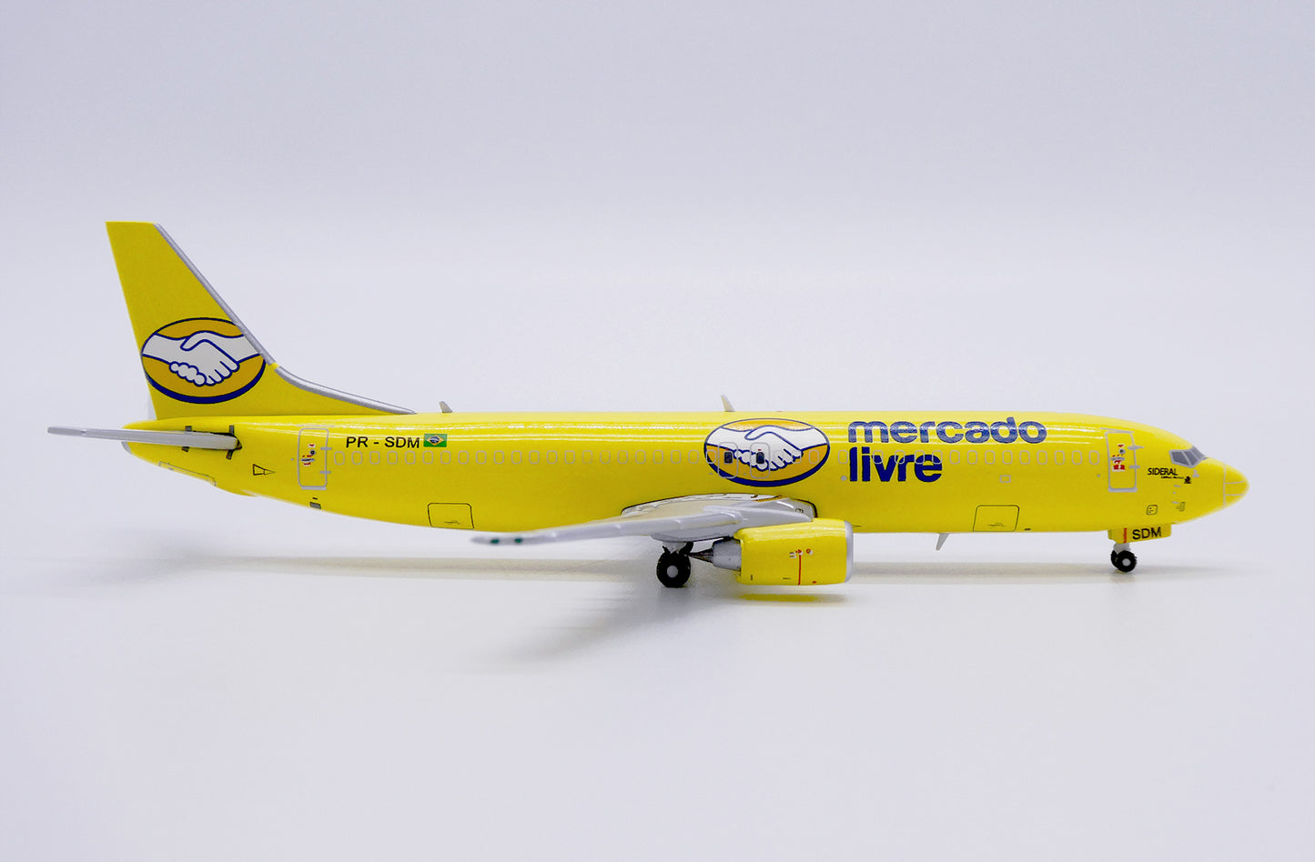 JC WINGS B737-400F MERCADO LIVRE REG: PR-SDM