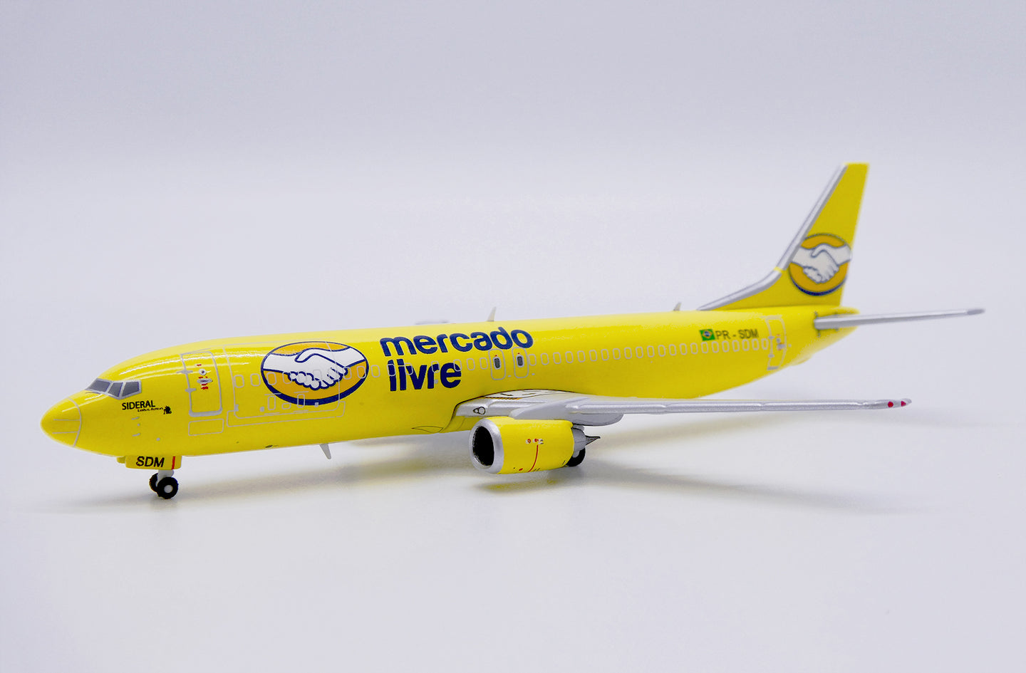 JC WINGS B737-400F MERCADO LIVRE REG: PR-SDM