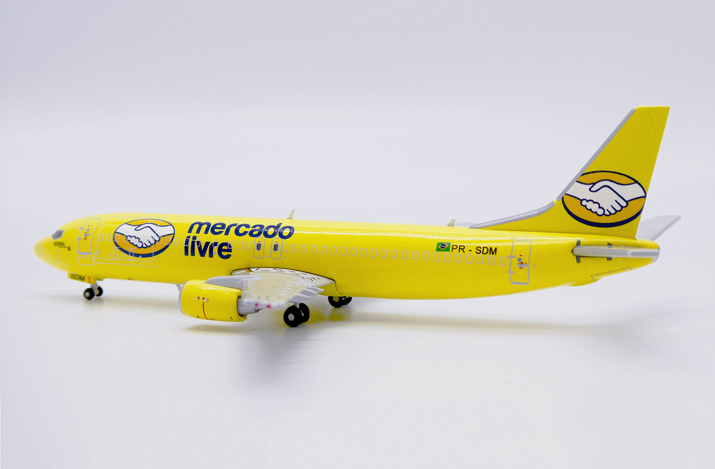 JC WINGS B737-400F MERCADO LIVRE REG: PR-SDM