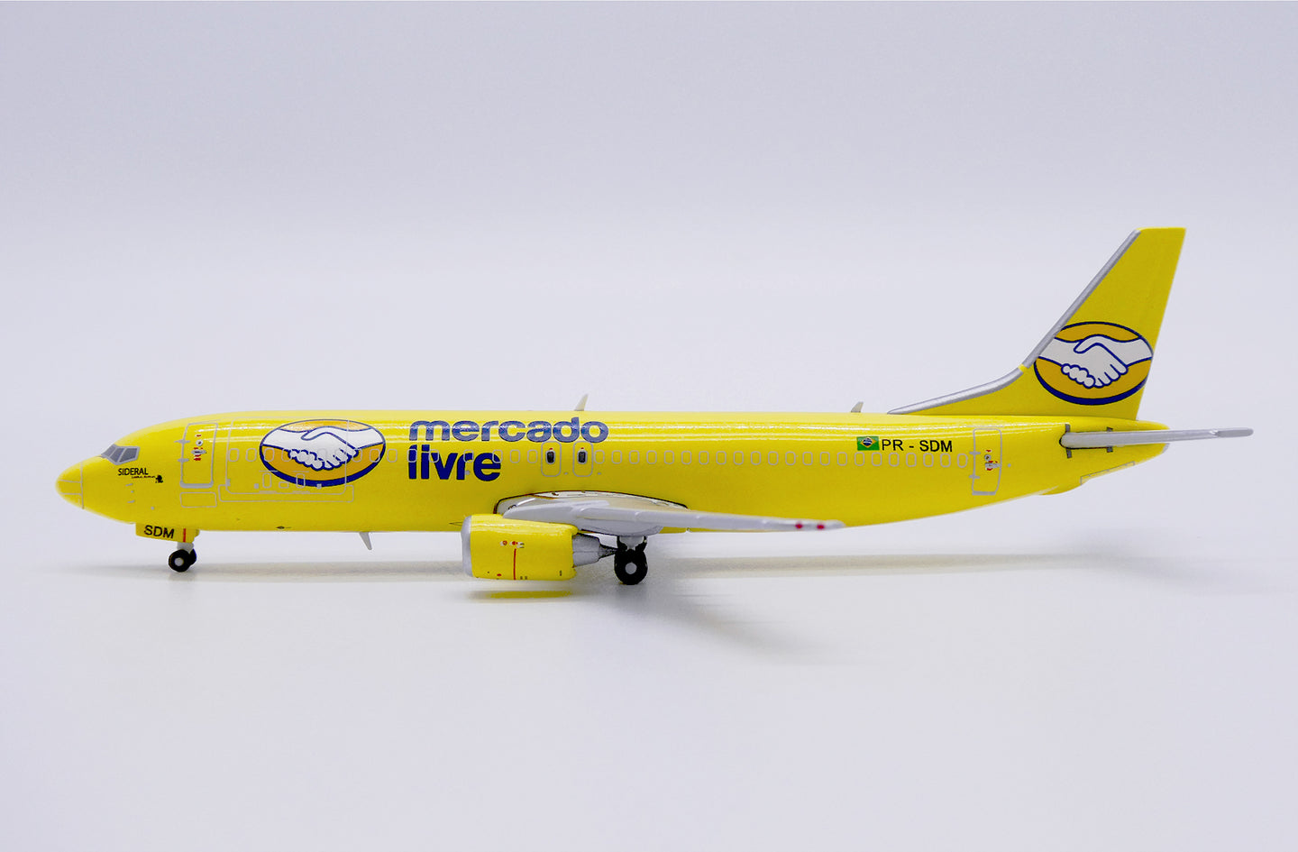 JC WINGS B737-400F MERCADO LIVRE REG: PR-SDM