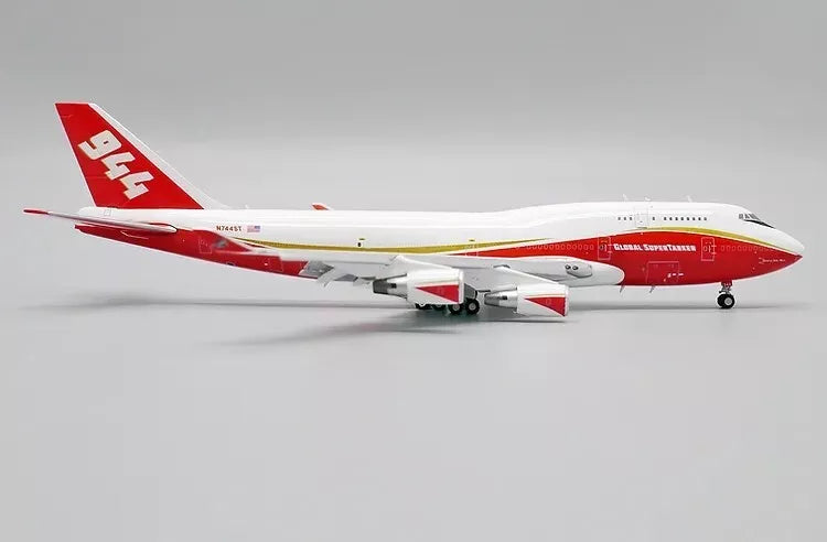 JC WINGS 747-400(BCF) GLOBAL SUPER TANKER SERVICES FLAP DOWN REG: N744ST
