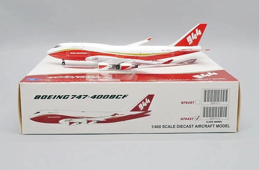 JC WINGS 747-400(BCF) GLOBAL SUPER TANKER SERVICES FLAP DOWN REG: N744ST