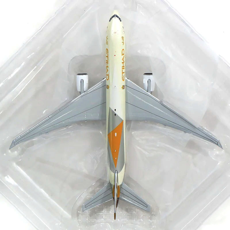 JCWINGS B777-200(LRF) ETIHAD CARGO REG: A6-DDD