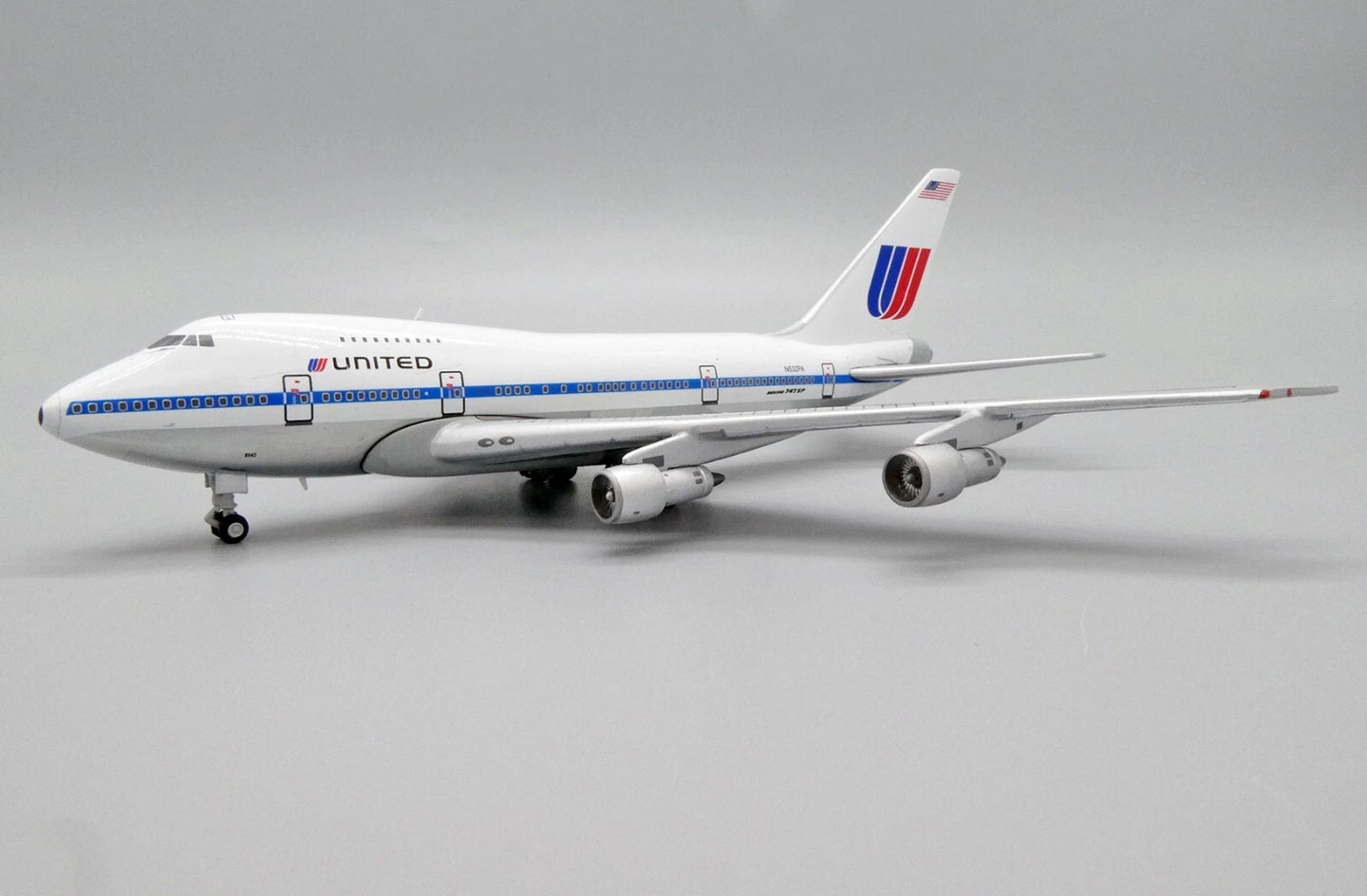 JC WINGS B747SP UNITED AIRLINES "BLUE STRIPE" (POLISHED) REG: N532PA