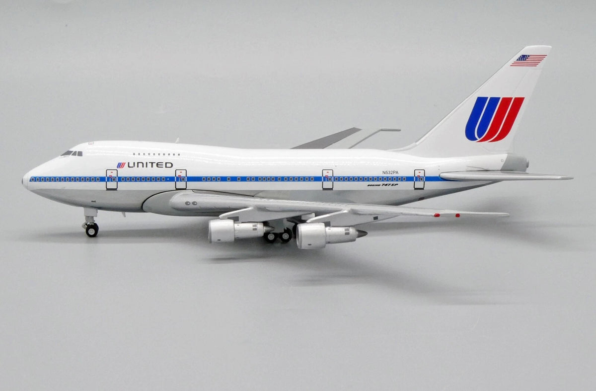 JC WINGS B747SP UNITED AIRLINES "BLUE STRIPE" (POLISHED) REG: N532PA