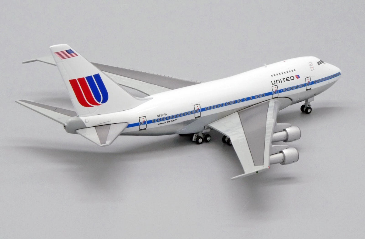 JC WINGS B747SP UNITED AIRLINES "BLUE STRIPE" (POLISHED) REG: N532PA
