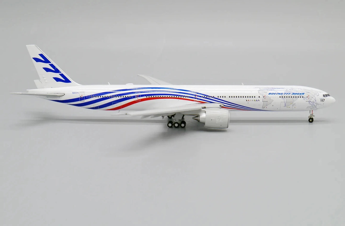 JC WINGS B777-300ER BOEING HOUSE COLOR "WORLD TOUR" REG: N5017V FLAPS DOWN