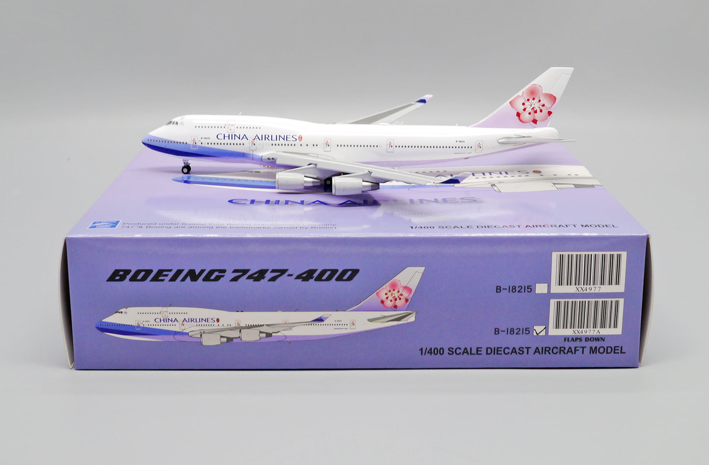 JC WINGS B747-400 CHINA AIRLINES REG: B-18215 (FLAPS DOWN)