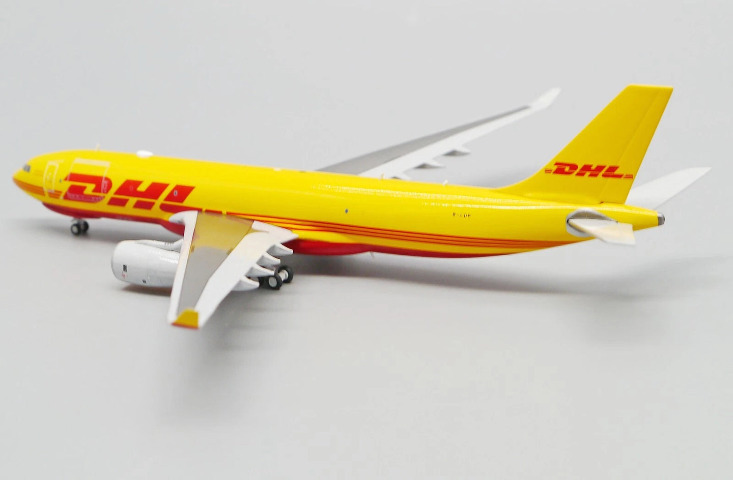 JC WINGS A330-200F AIR HONG KONG / DHL REG: B-LDP