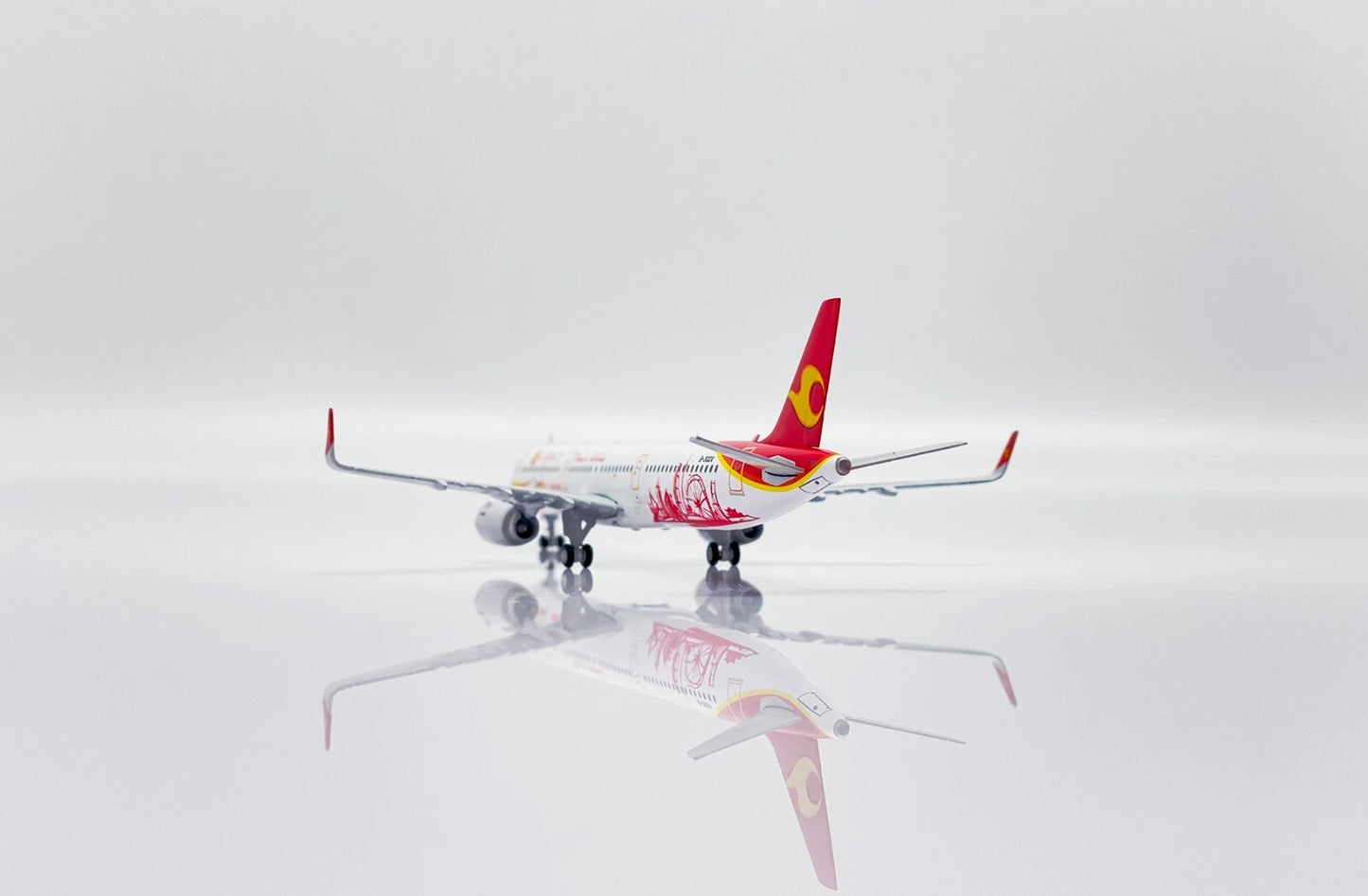 JCWINGS A321-200 TIANJIN AIRLINES REG: B-302X