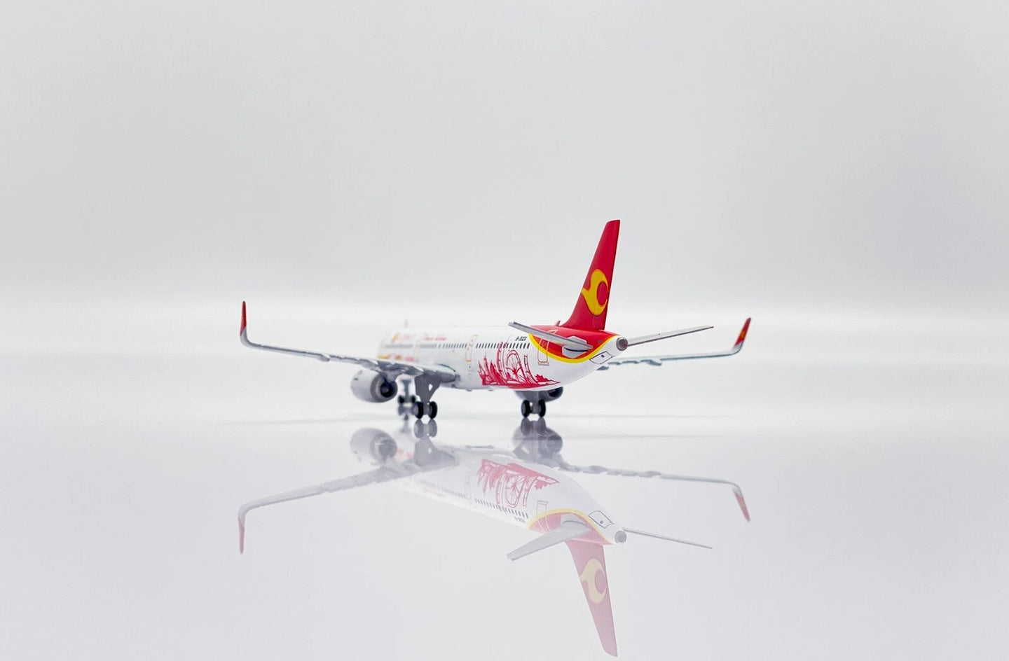 JCWINGS A321-200 TIANJIN AIRLINES REG: B-302X