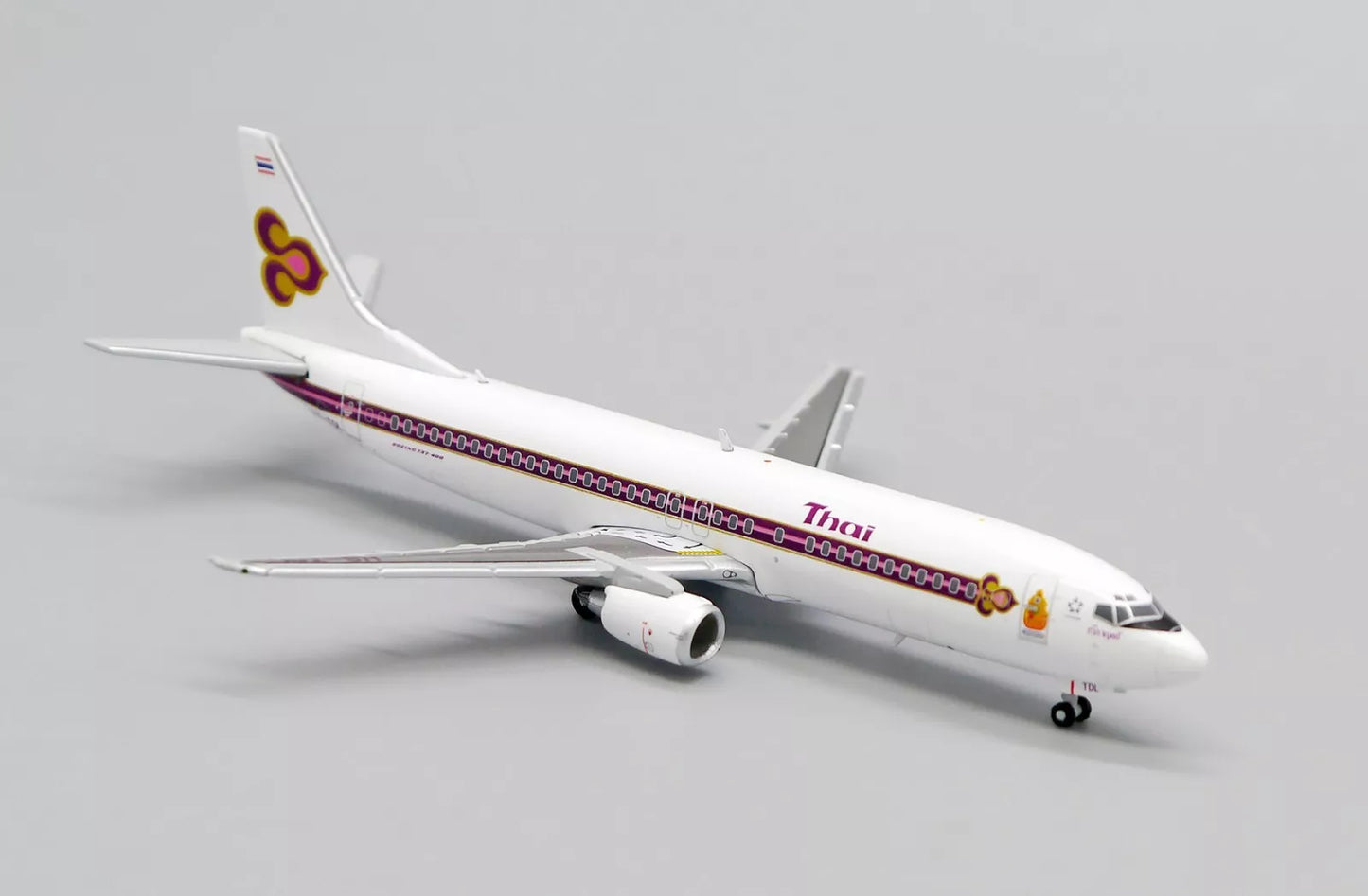 JC WINGS B737-400 OC THAI AIRWAYS REG: HS-TDL