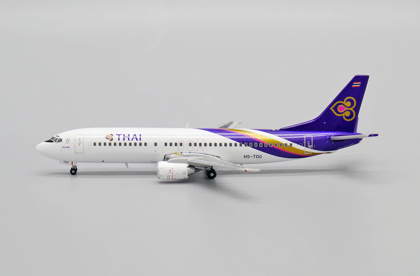JCWINGS B737-400 THAI AIRWAYS LAST FLIGHT REG: HS-TDG