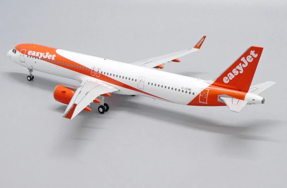 JC WINGS A321NEO EASYJET REG: G-UZME