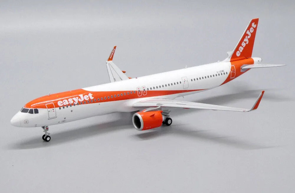 JC WINGS A321NEO EASYJET REG: G-UZME