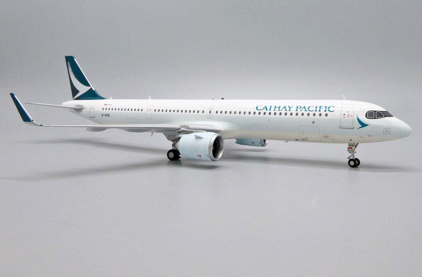 JC WINGS A321NEO CATHAY PACIFIC REG: B-HPD