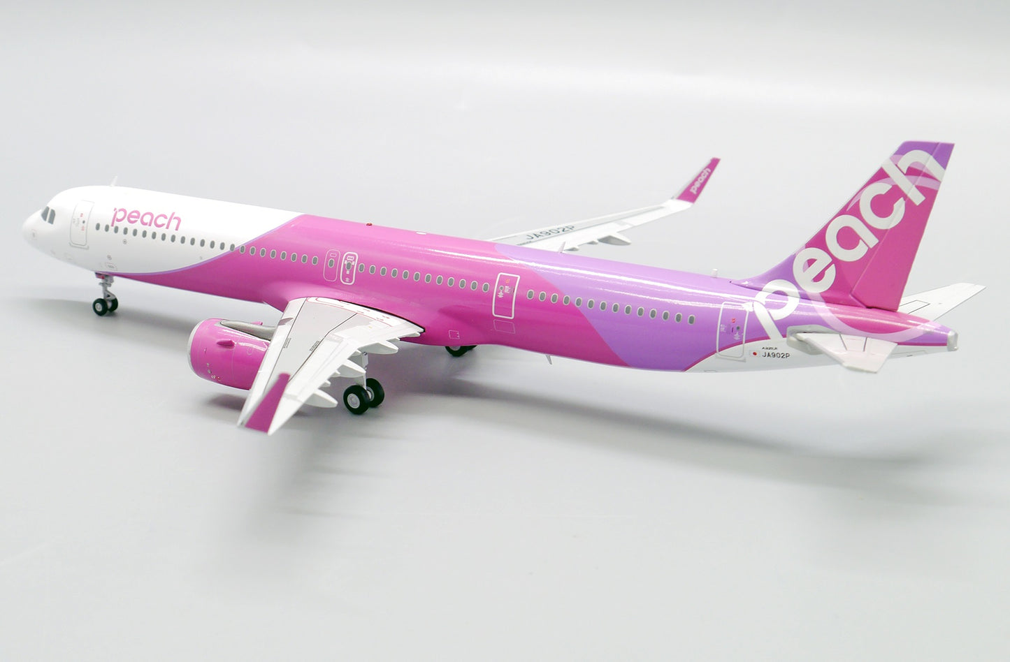 JCWINGS A321NEO PEACH REG: JA902P