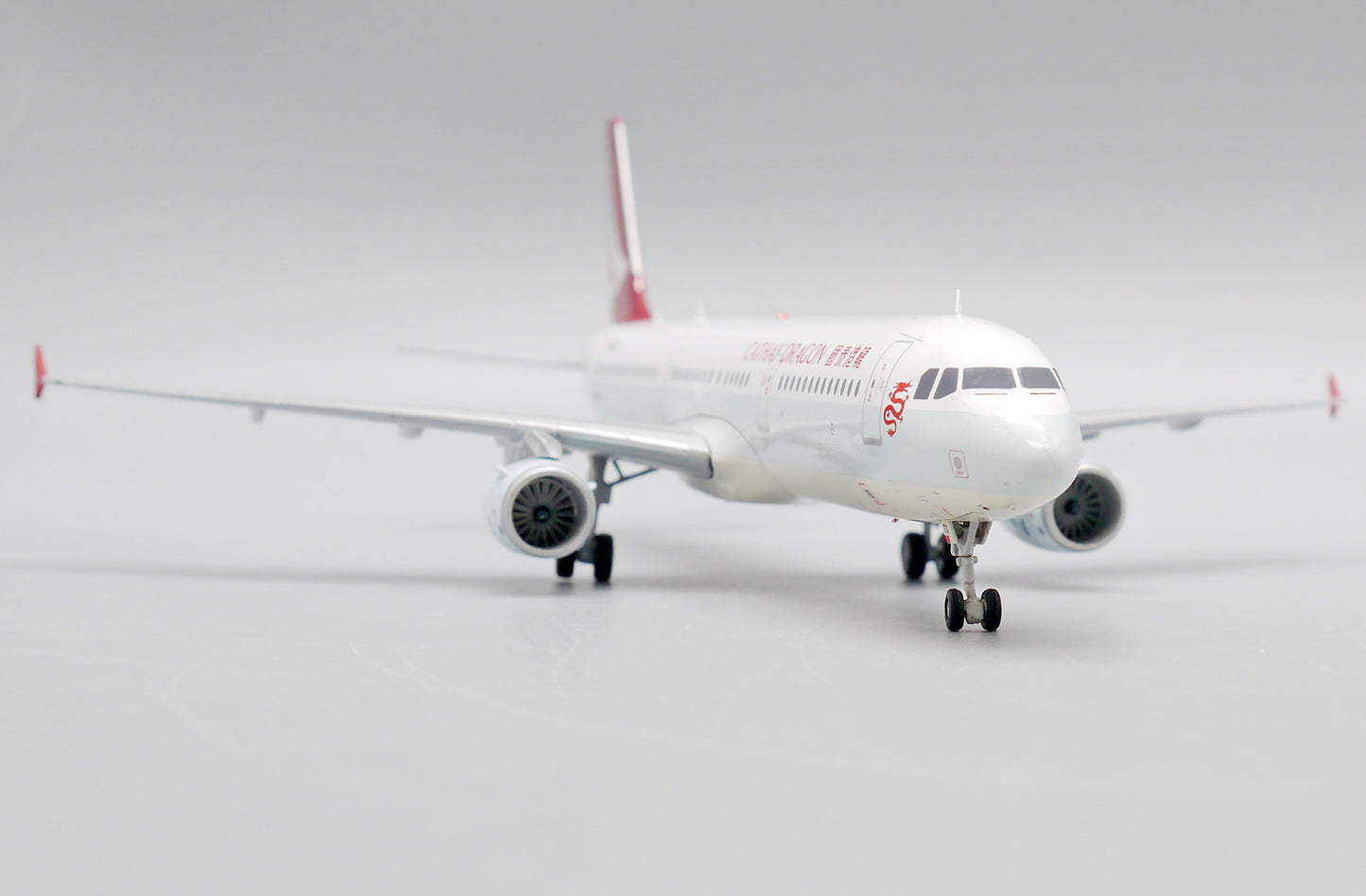 JC WINGS A321 DRAGONAIR REG: B-HTG
