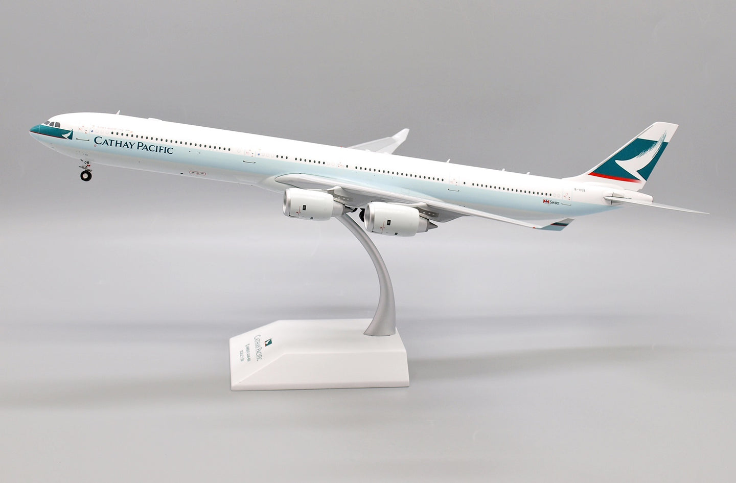 JC WINGS A340-600 CATHAY PACIFIC REG: B-HQB