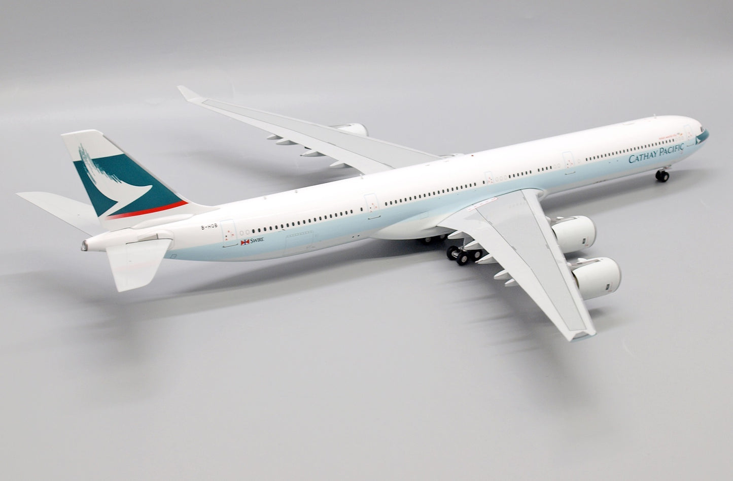 JC WINGS A340-600 CATHAY PACIFIC REG: B-HQB