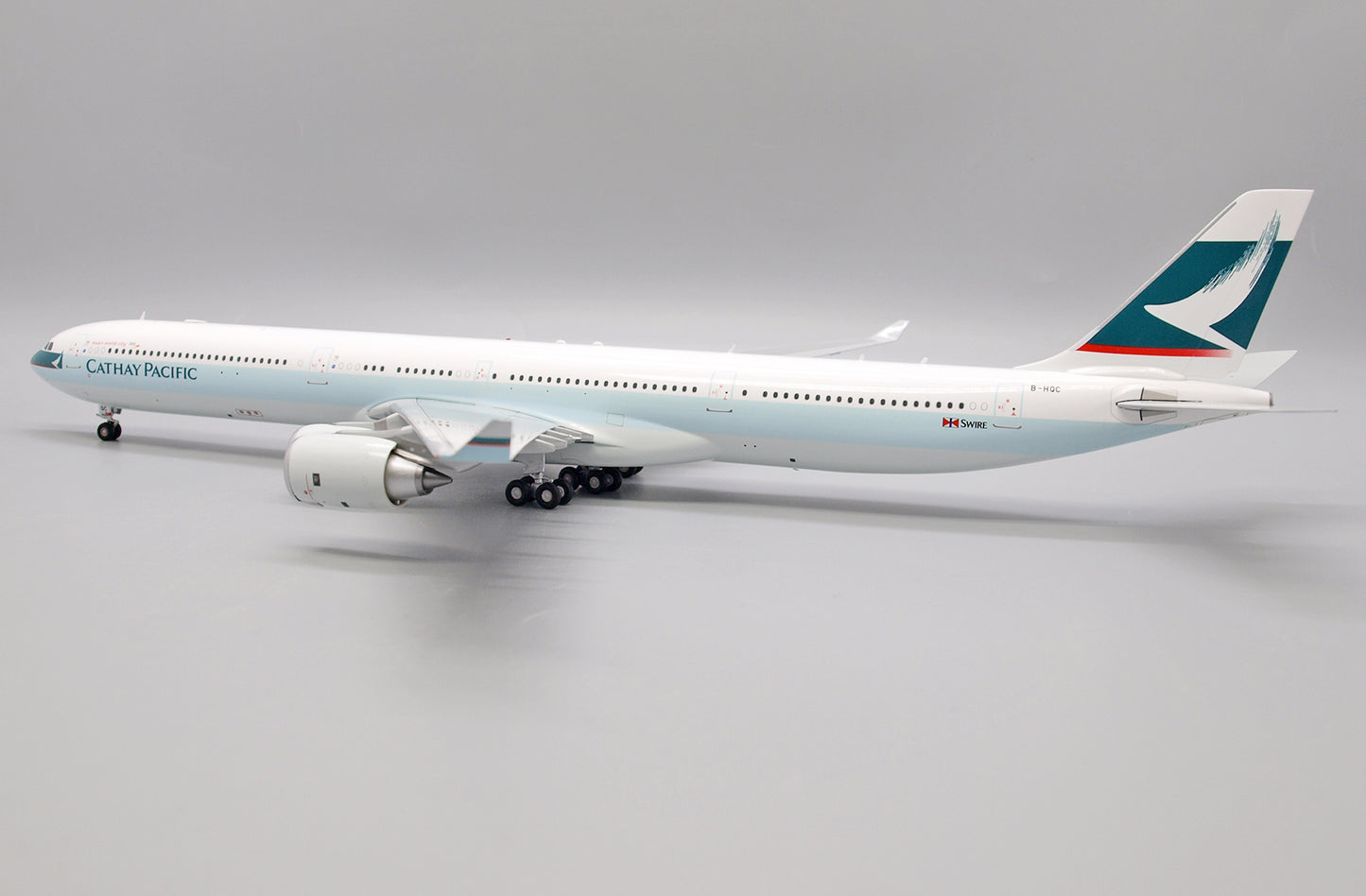 JC WINGS A340-600 CATHAY PACIFIC REG: B-HQC