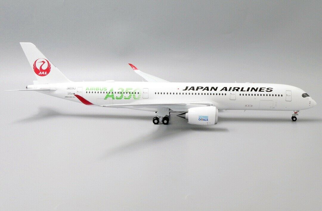 JC WINGS A350-900XW JAPAN AIRLINES (JAL) GREEN REG: JA03XJ