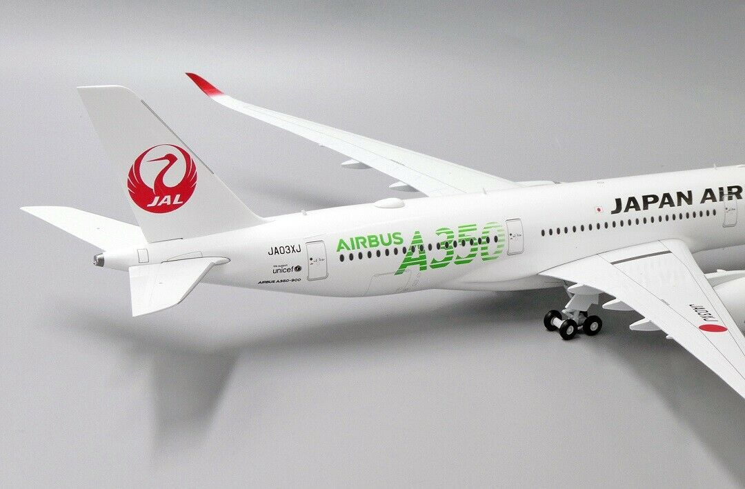 JC WINGS A350-900XW JAPAN AIRLINES (JAL) GREEN REG: JA03XJ