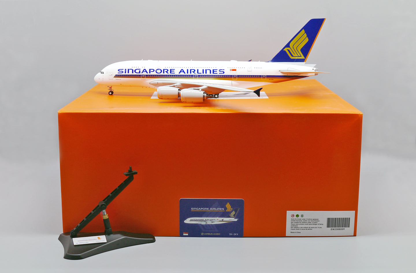 JC WINGS A380 SINGAPORE AIRLINES REG: 9V-SKV