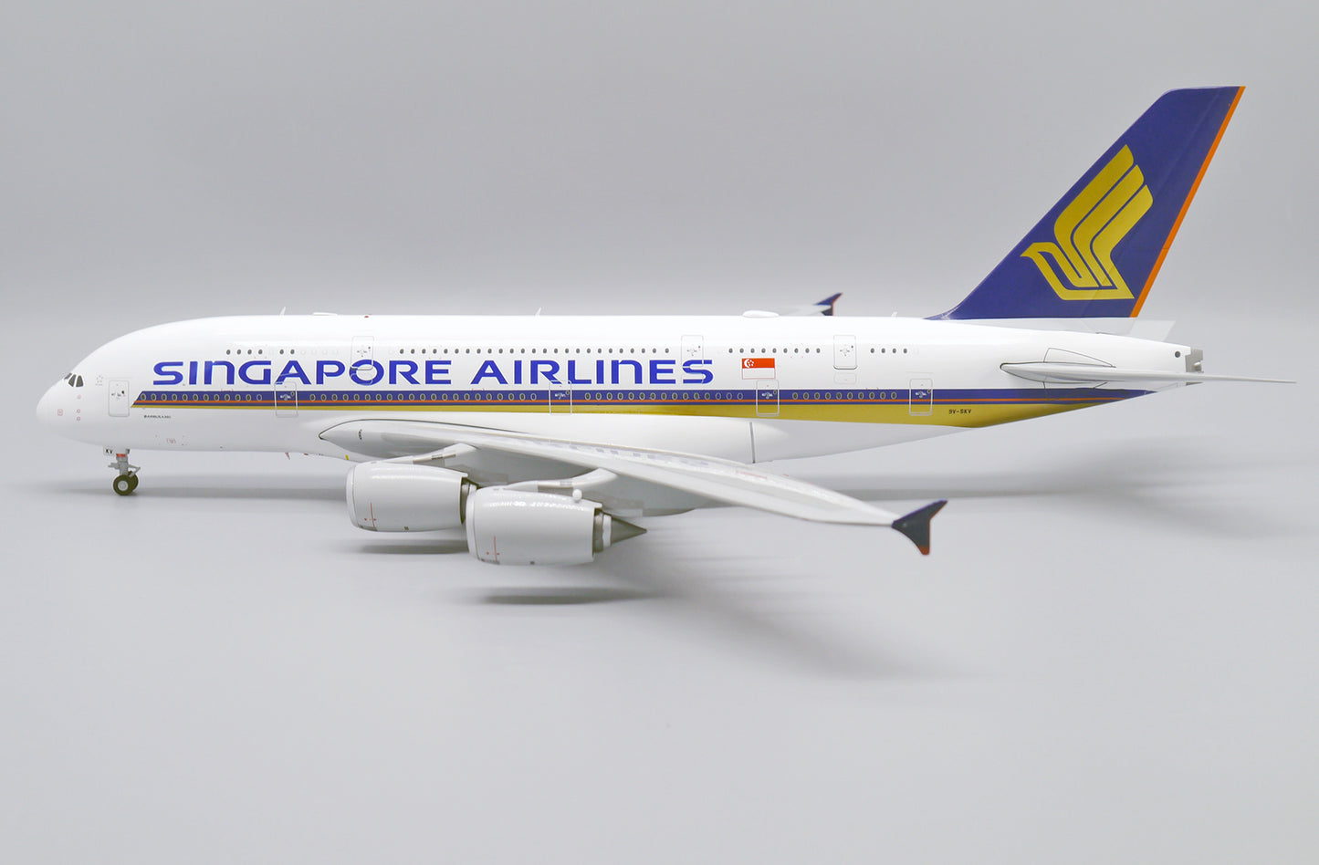 JC WINGS A380 SINGAPORE AIRLINES REG: 9V-SKV