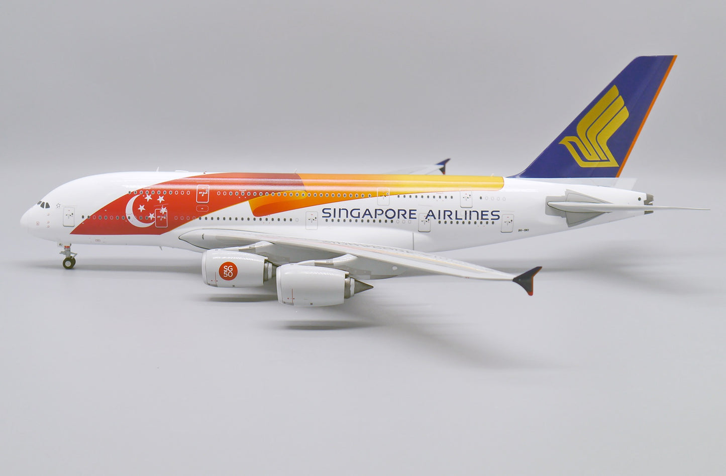 JC WINGS A380 SINGAPORE AIRLINES "SG50 LIVERY" REG: 9V-SKI