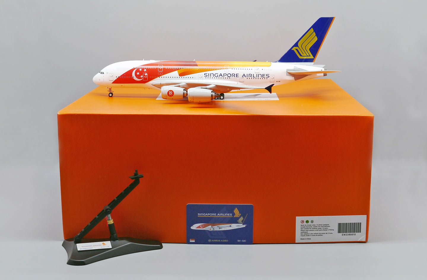 JC WINGS A380 SINGAPORE AIRLINES "SG50 LIVERY" REG: 9V-SKI