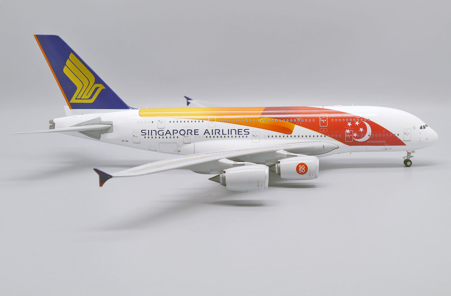 JC WINGS A380 SINGAPORE AIRLINES "SG50 LIVERY" REG: 9V-SKI