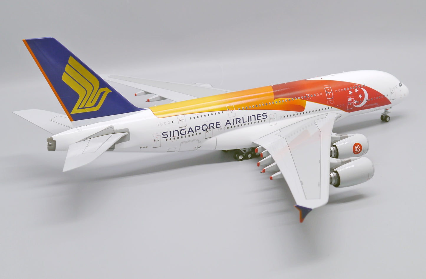 JC WINGS A380 SINGAPORE AIRLINES "SG50 LIVERY" REG: 9V-SKI