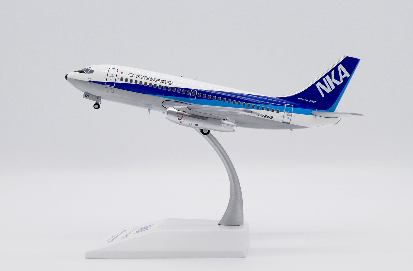 JC WINGS B737-200 NIHON KINKYORI AIRWAYS (POLISHED) REG: JA8413