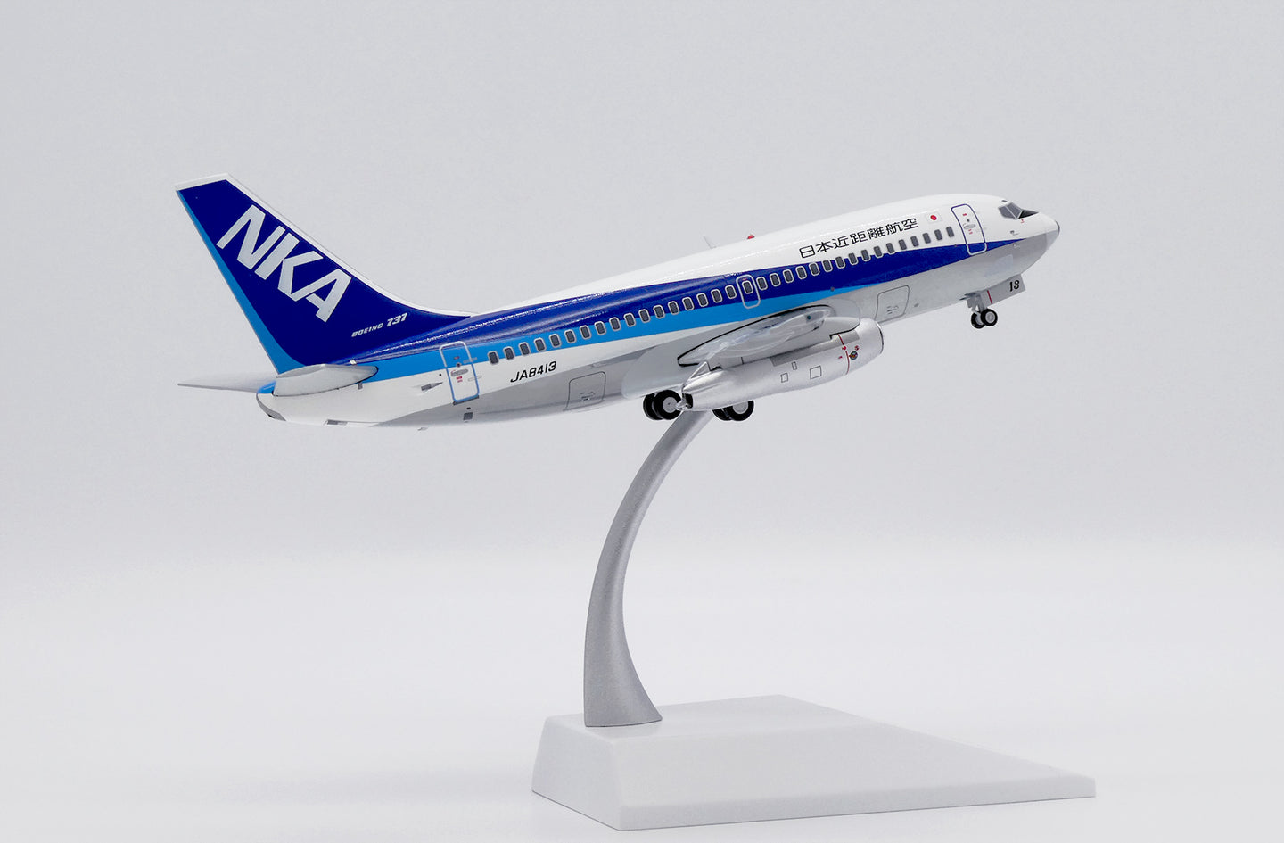 JC WINGS B737-200 NIHON KINKYORI AIRWAYS (POLISHED) REG: JA8413
