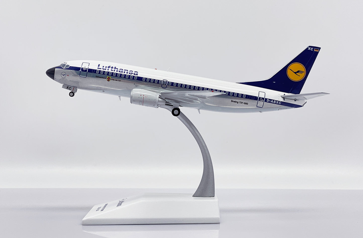 JC WINGS B737-300 LUFTHANSA (POLISHED) REG: D-ABXC