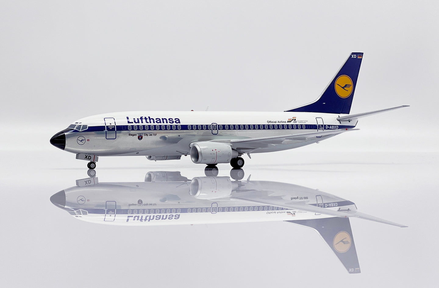 JC WINGS B737-300 LUFTHANSA "OFFICIAL AIRLINE UEFA 88" POLISHED REG: D-ABXD