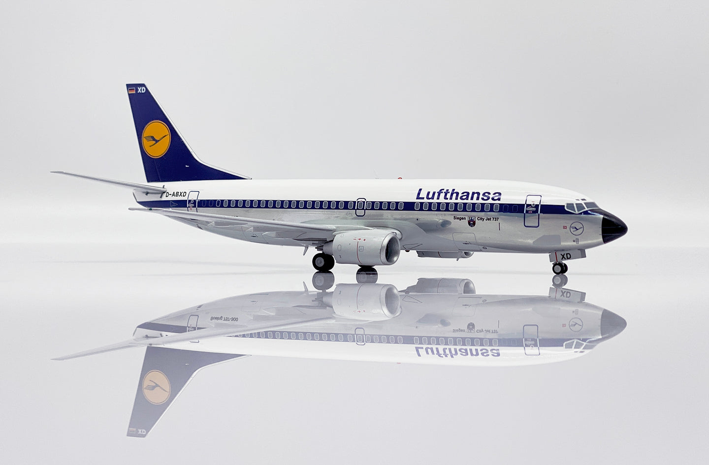 JC WINGS B737-300 LUFTHANSA "OFFICIAL AIRLINE UEFA 88" POLISHED REG: D-ABXD