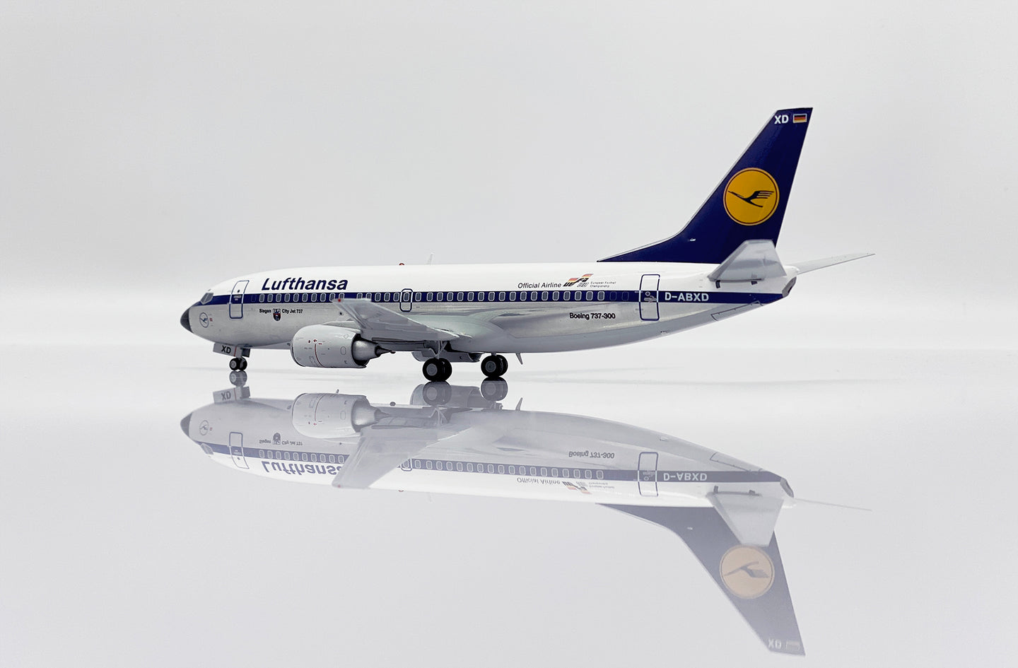 JC WINGS B737-300 LUFTHANSA "OFFICIAL AIRLINE UEFA 88" POLISHED REG: D-ABXD