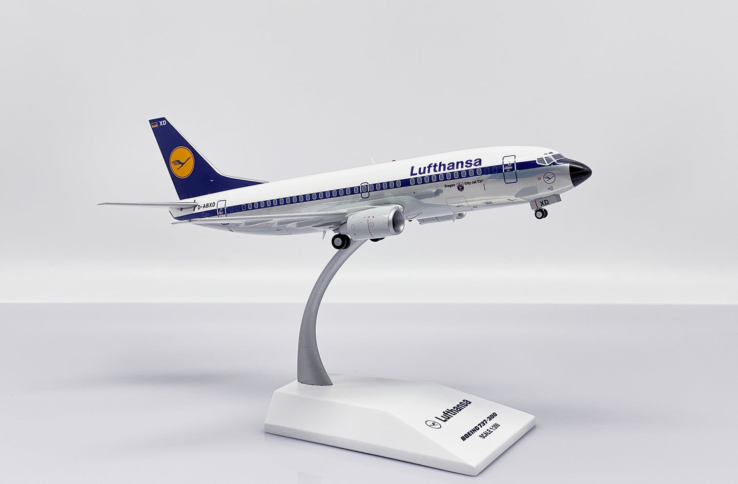 JC WINGS B737-300 LUFTHANSA "OFFICIAL AIRLINE UEFA 88" POLISHED REG: D-ABXD