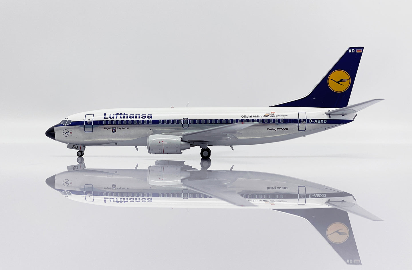 JC WINGS B737-300 LUFTHANSA "OFFICIAL AIRLINE UEFA 88" POLISHED REG: D-ABXD