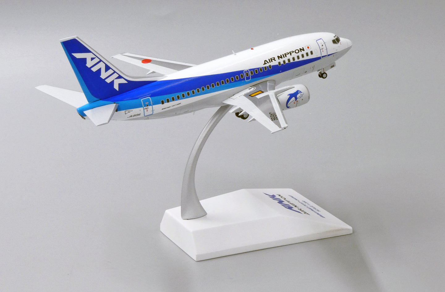 JCWINGS B737-500 AIR NIPPON REG: JA8196