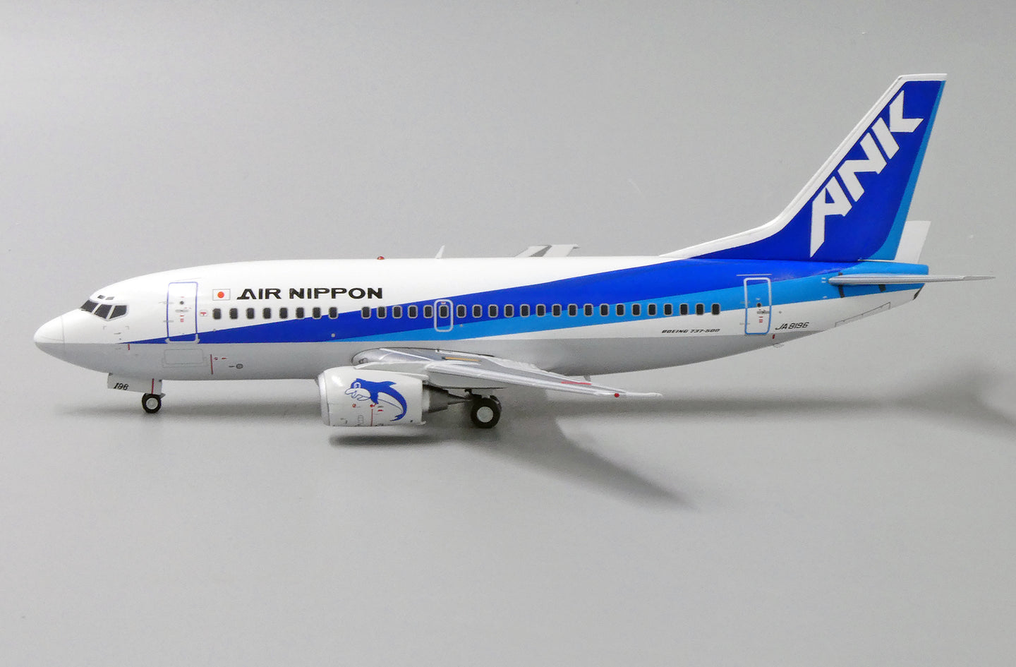 JCWINGS B737-500 AIR NIPPON REG: JA8196