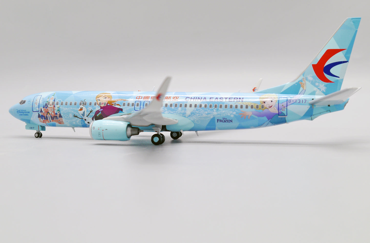 JCWINGS CHINA EASTERN AIRLINES BOEING 737-800 REG: B-1317