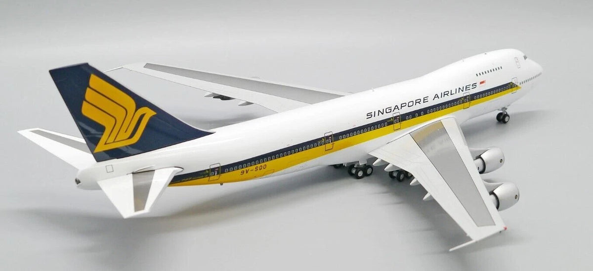 JCWINGS B747-200 SINGAPORE AIRLINES REG: 9V-SQO