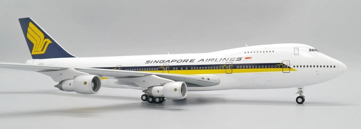 JCWINGS B747-200 SINGAPORE AIRLINES REG: 9V-SQO