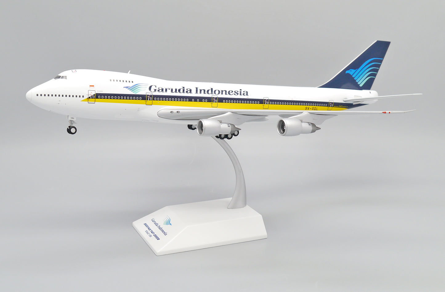JC WINGS B747-200 GARUDA INDONESIA REG: 9V-SQL