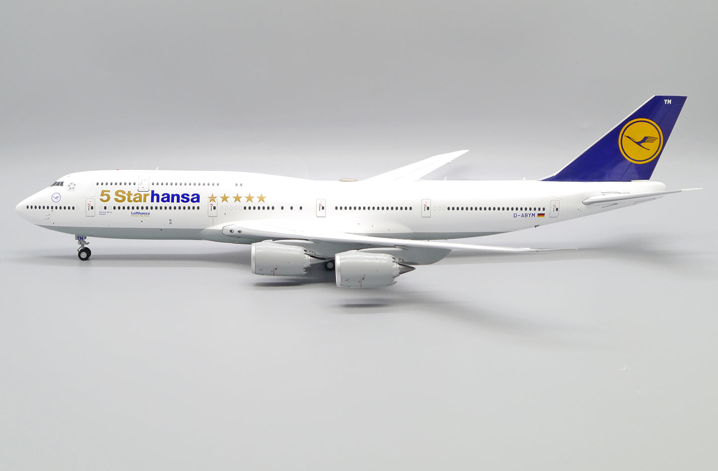 JC WINGS B747-8 LUFTHANSA "5 STARHANSA" REG: D-ABYM