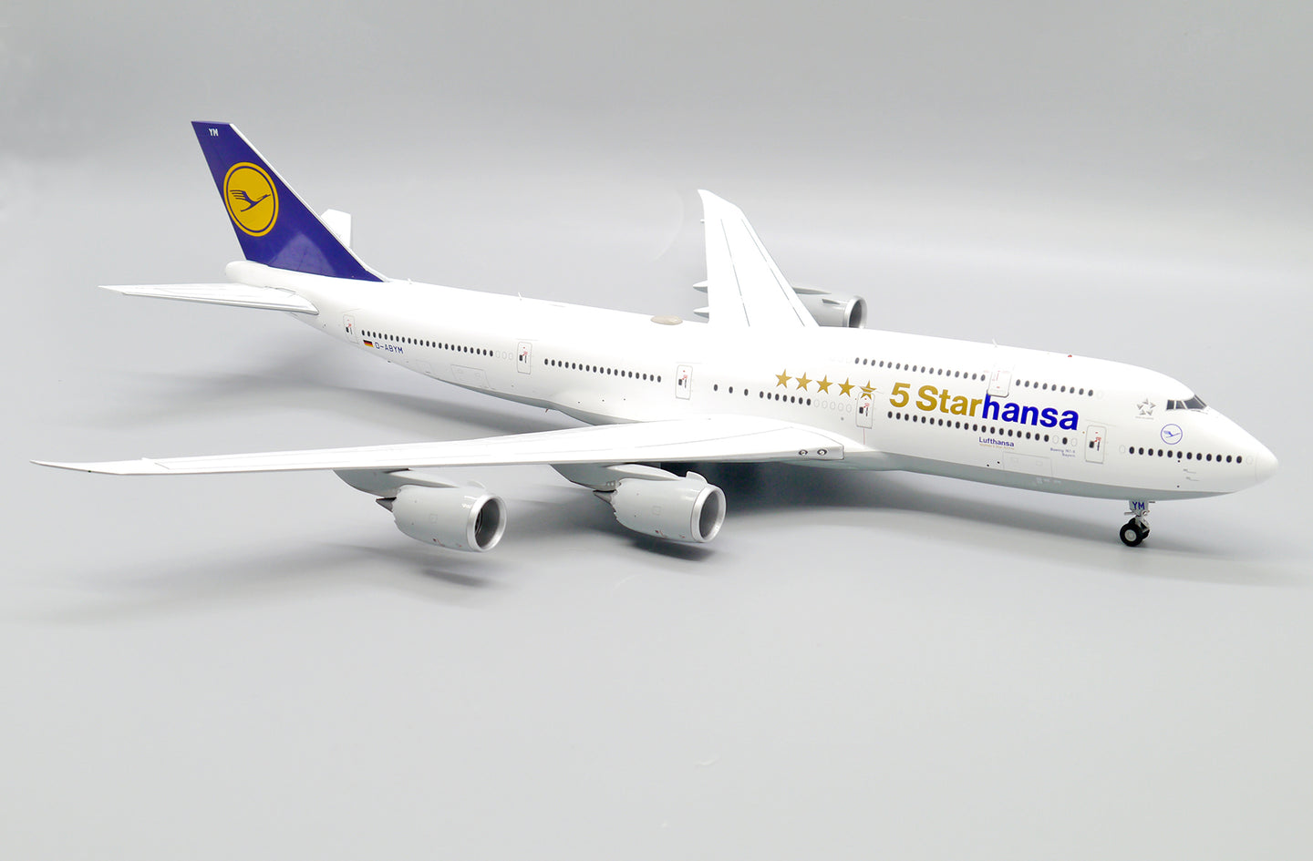 JC WINGS B747-8 LUFTHANSA "5 STARHANSA" REG: D-ABYM