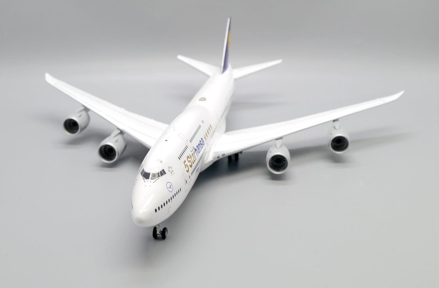 JC WINGS B747-8 LUFTHANSA "5 STARHANSA" REG: D-ABYM